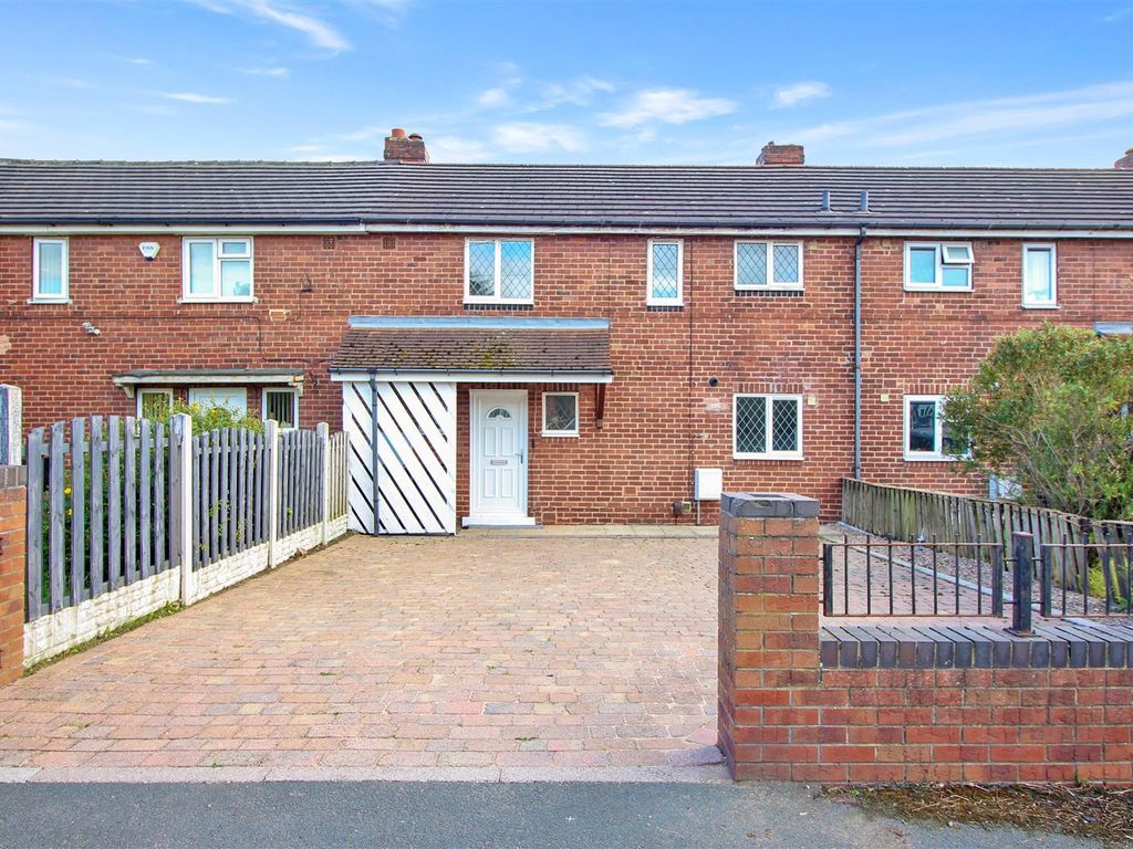 3 bed detached house for sale in Poole Square, Crossgates, Leeds LS15