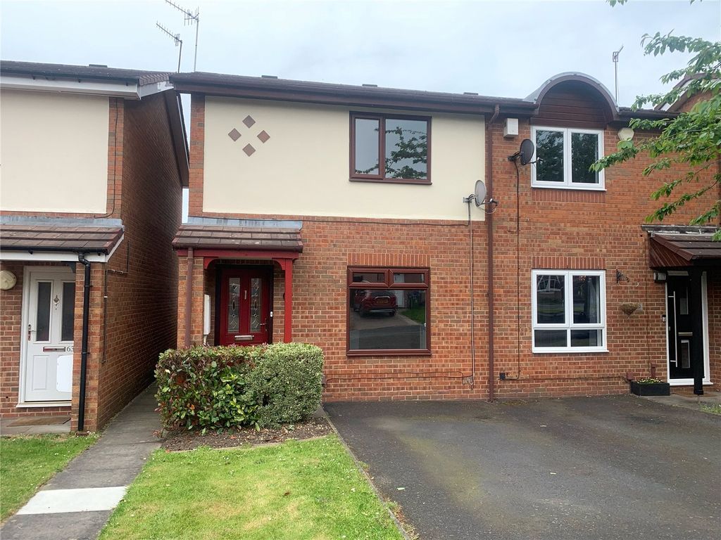 2 bed semidetached house for sale in Petford Street, Old Hill, Cradley