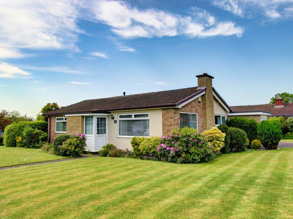 2 bed detached bungalow for sale in Oakham Drive, Coalville LE67 Zoopla