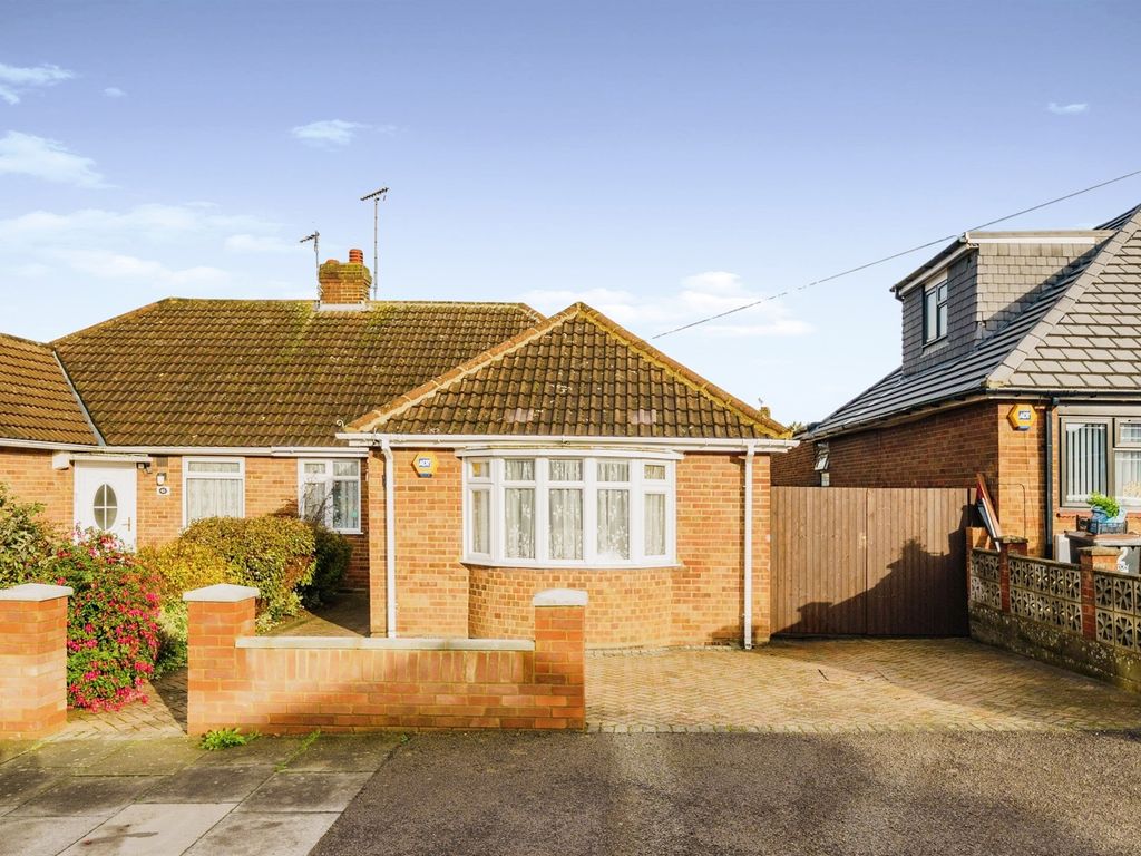 3 bed semidetached house for sale in Granby Road, Leagrave, Luton LU4 Zoopla
