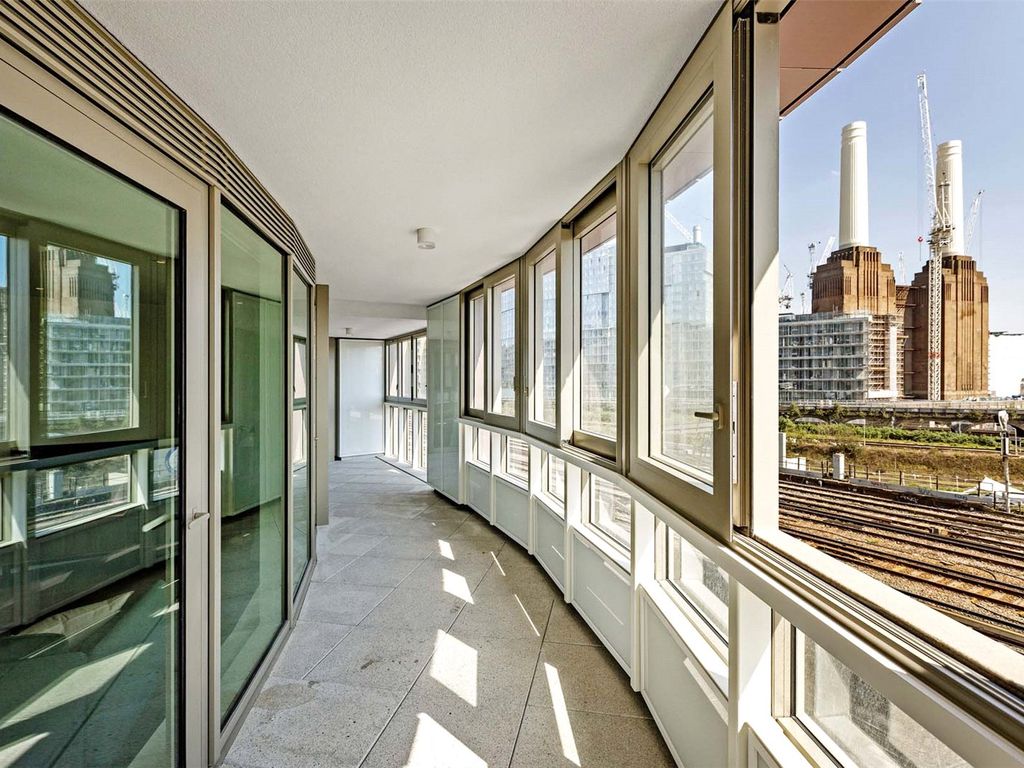 Sophora House, Vista Chelsea Bridge, London SW11  