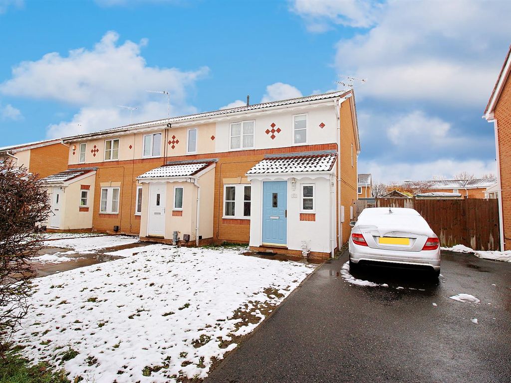 3 bed town house for sale in Tilbury Crescent, Off Barkbythorpe Road, Leicester LE4 Zoopla