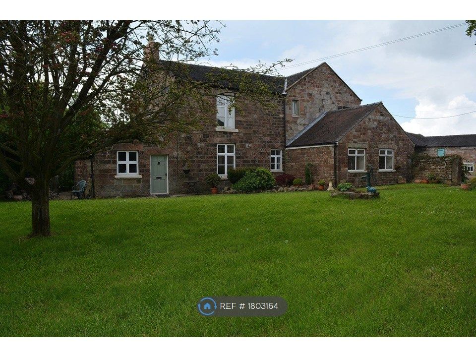 3 bed semidetached house to rent in Overton Road, Congleton CW12, £