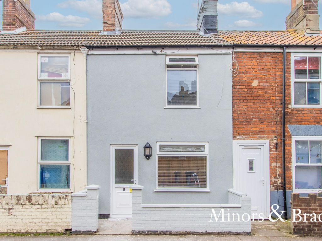 3 bed terraced house for sale in Napoleon Place, Great Yarmouth NR30