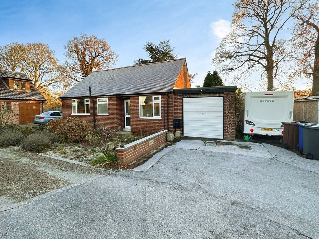 3 bed bungalow for sale in West Lane, Burn, Selby, North Yorkshire YO8