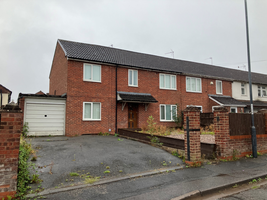 4 bed property for sale in 1 Endsleigh Gardens, Derby, Derbyshire DE22