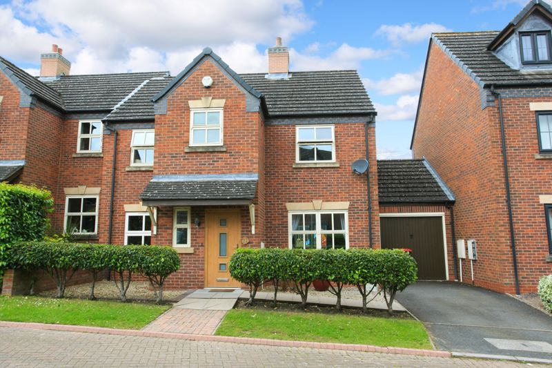 4 bed semidetached house for sale in Glendale Gardens, Telford TF4, £