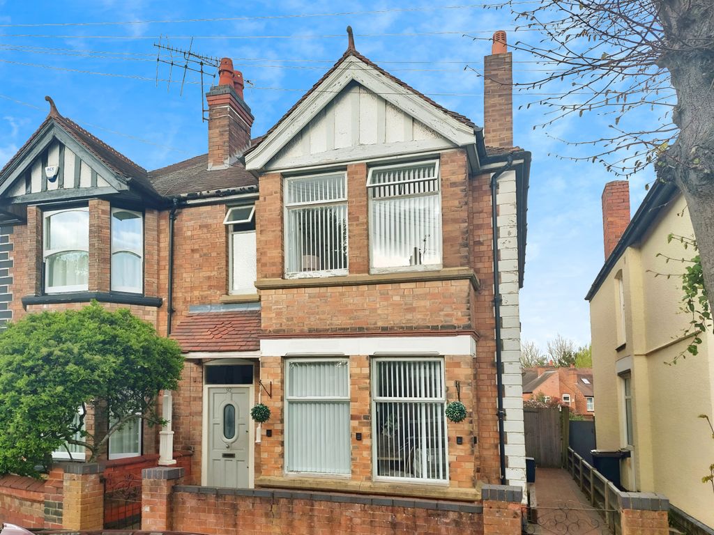3 bed semidetached house for sale in 92, Earls Road, Nuneaton
