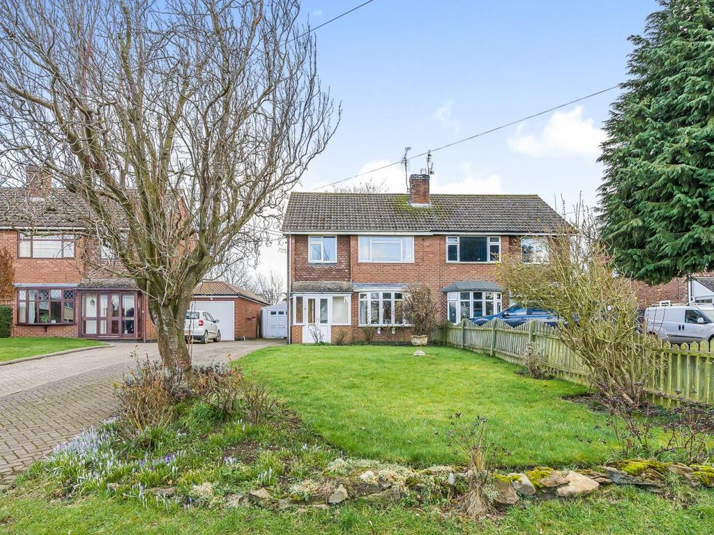 3 bed semidetached house for sale in Elkington Road, Yelvertoft