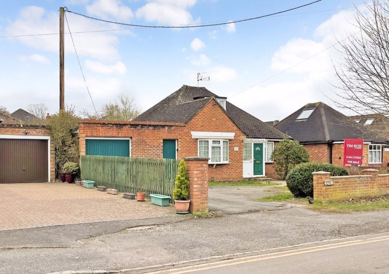 3 bed bungalow for sale in Berryfield Road, Princes Risborough HP27