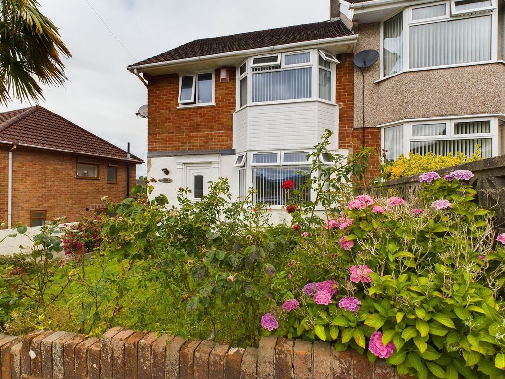 3 bed semidetached house for sale in Llangorse Road, Aberdare CF44, £