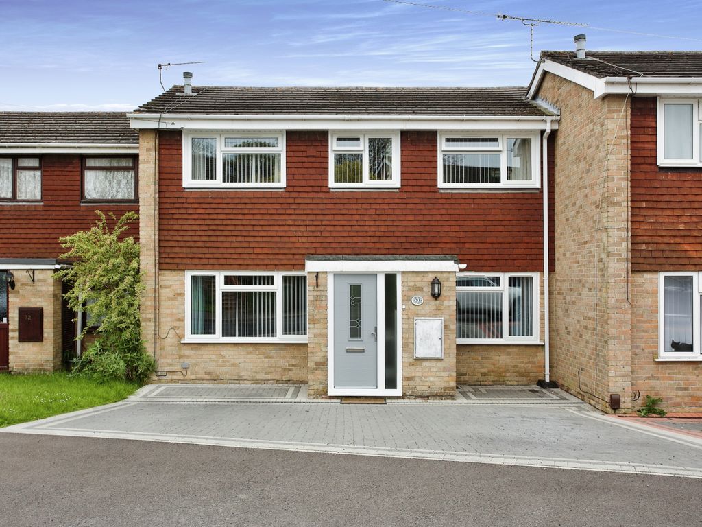 3 bed terraced house for sale in Porteous Crescent, Chandler's Ford
