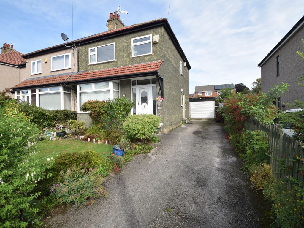 3 bed semidetached house for sale in Glenaire Drive, Baildon, Shipley BD17 Zoopla