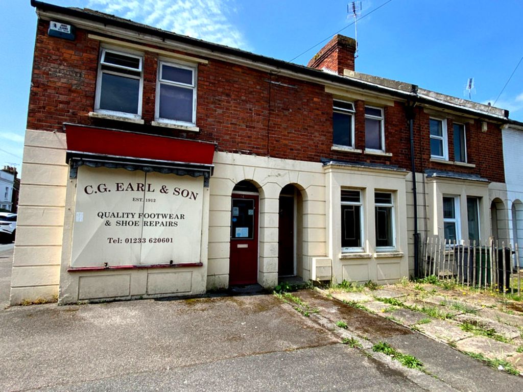 5 bed end terrace house for sale in Hythe Road, Ashford TN24 Zoopla