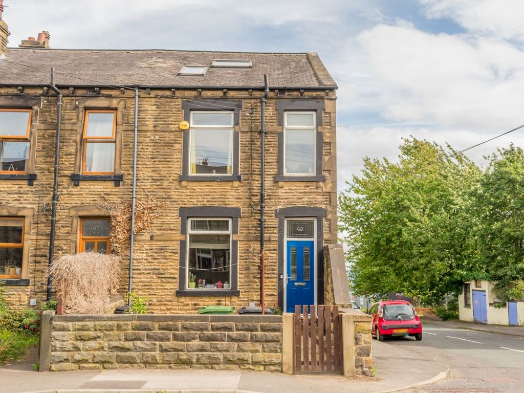 2 bed terraced house for sale in Scotchman Lane, Morley, Leeds LS27, £