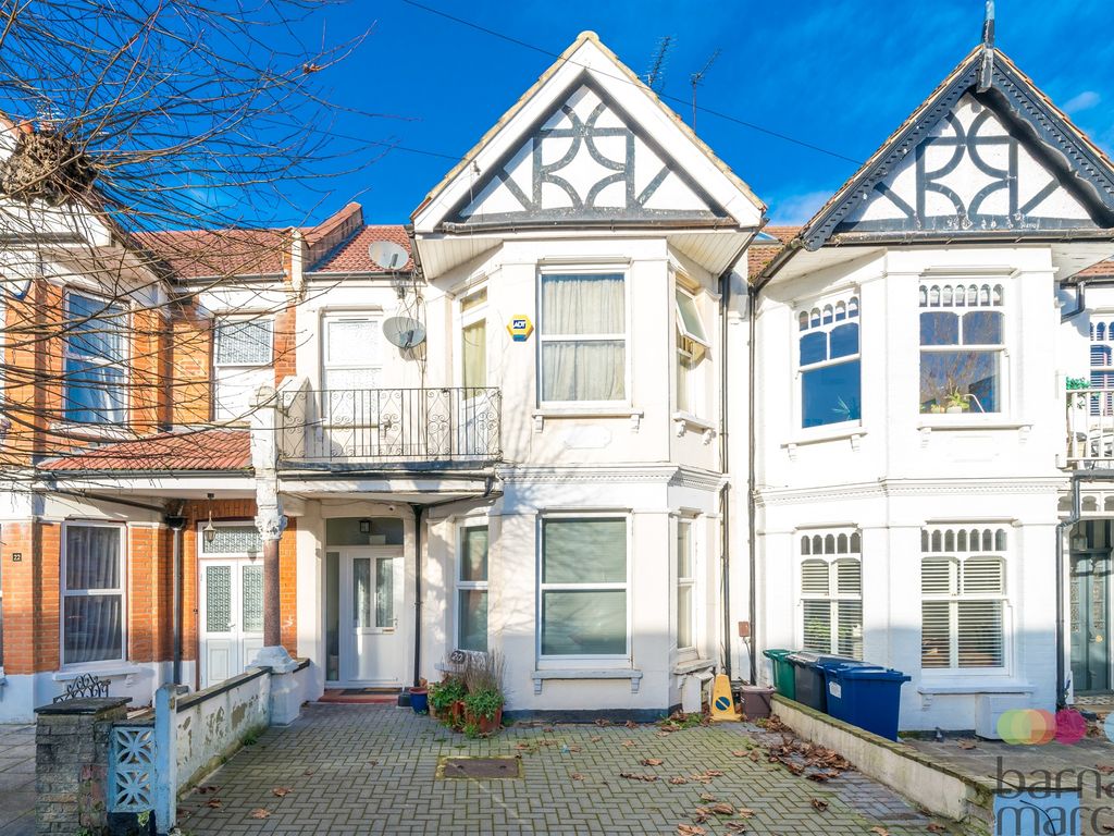 Fallow Court Avenue, London N12