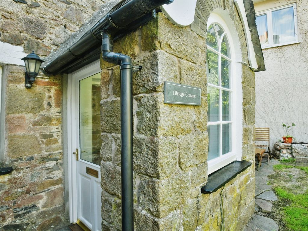 2 bed property for sale in Bridge Cottages, Exeter Road, Ivybridge PL21