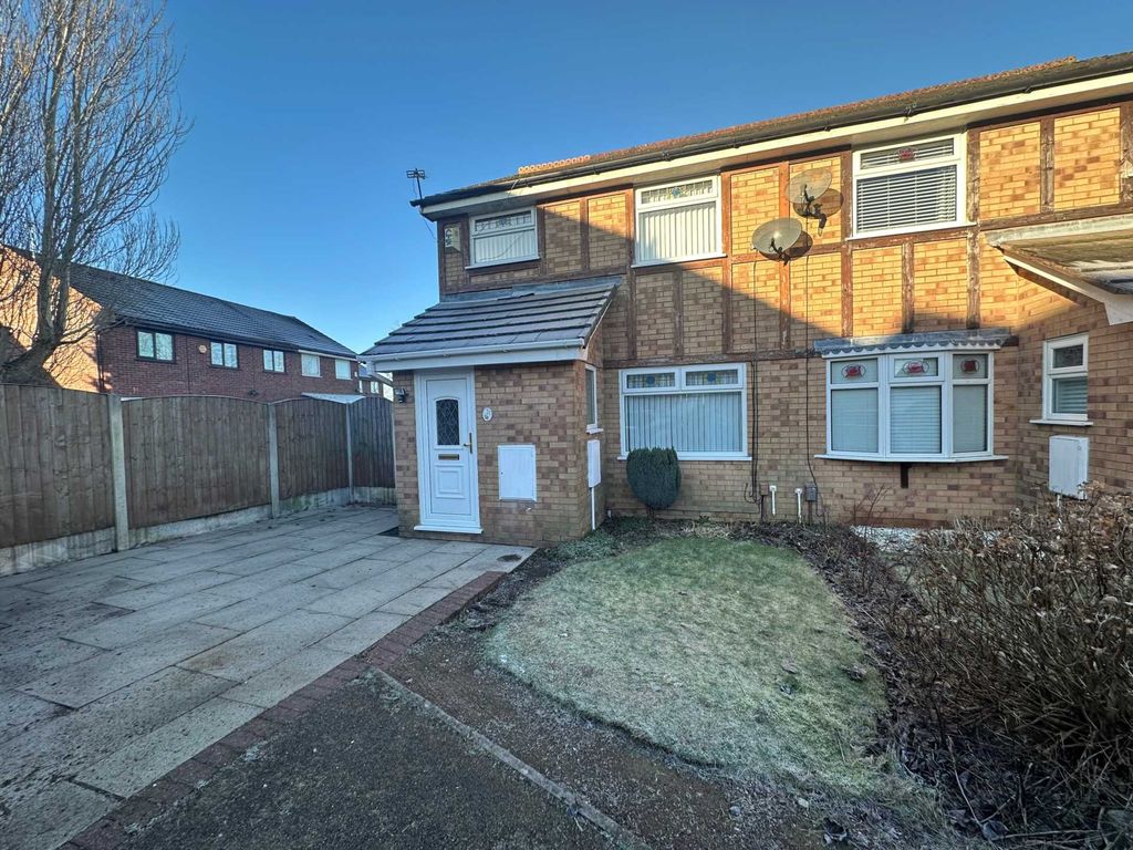 3 bed semidetached house to rent in Treviot Close, Kirkby L33, £850