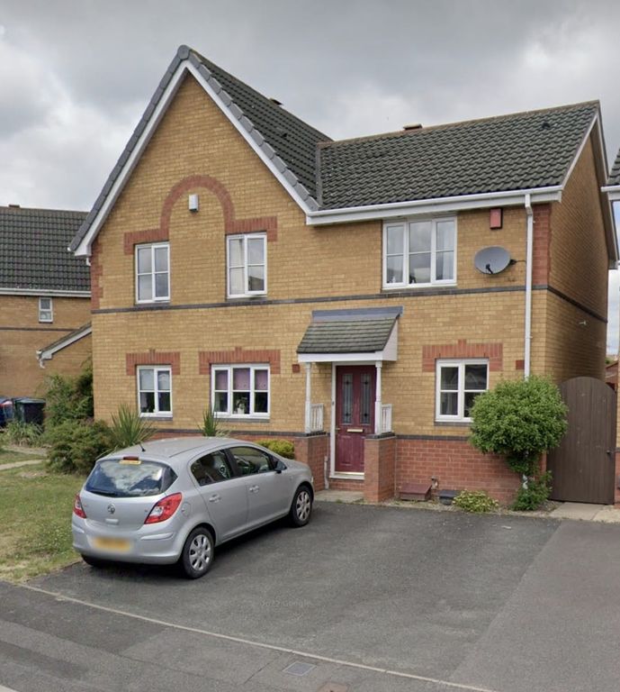 2 bed semidetached house to rent in Mansion Drive, Tipton DY4 Zoopla