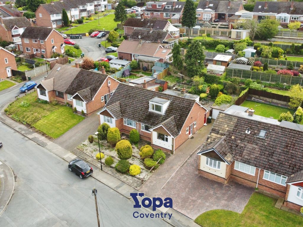 4 bed semidetached bungalow for sale in Ladbrook Road, Coventry CV5, £