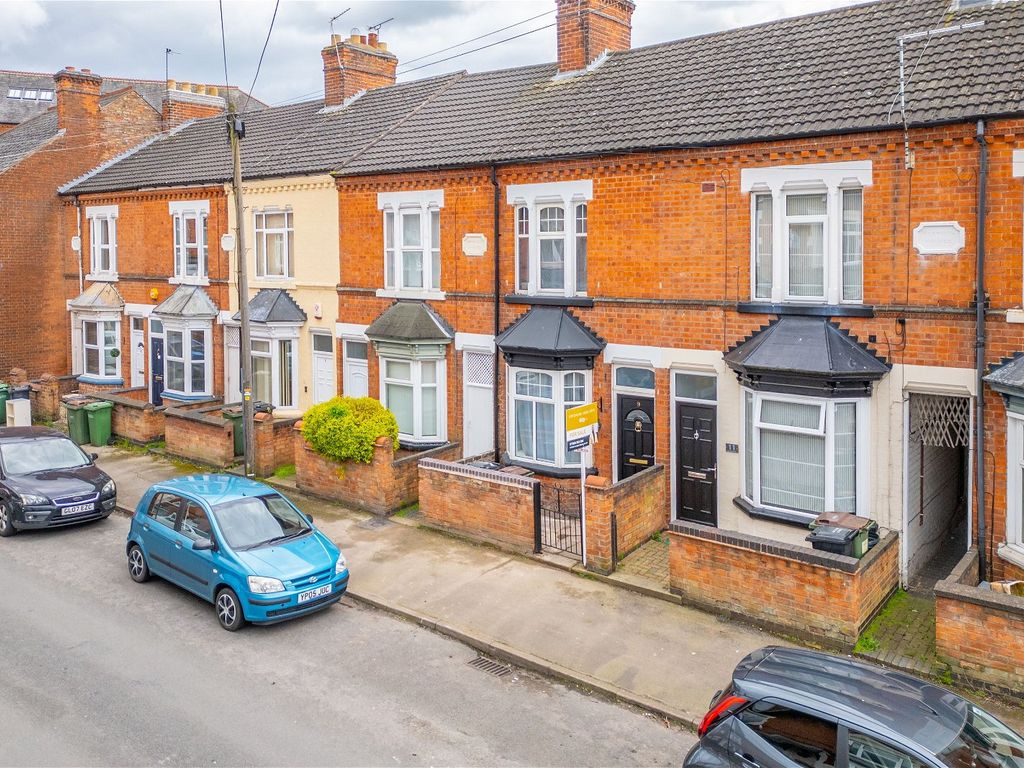 3 bed terraced house for sale in Bassett Street, Wigston LE18, £210,000
