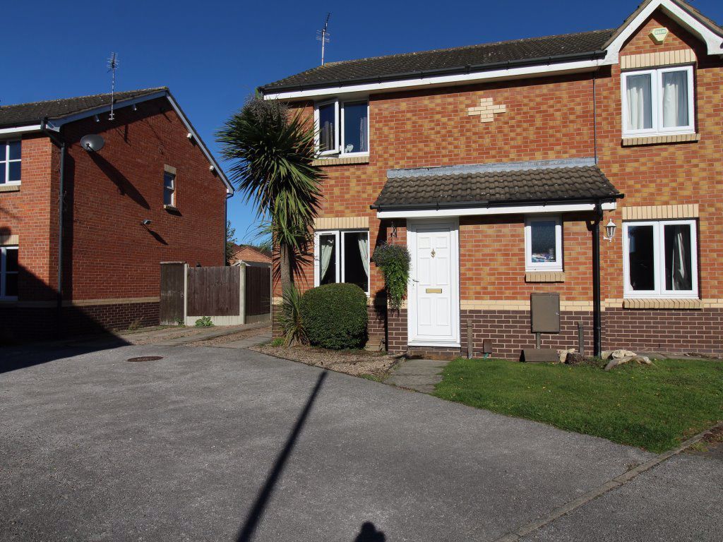 2 bed semidetached house to rent in Spicer Close, Chilwell, Nottingham