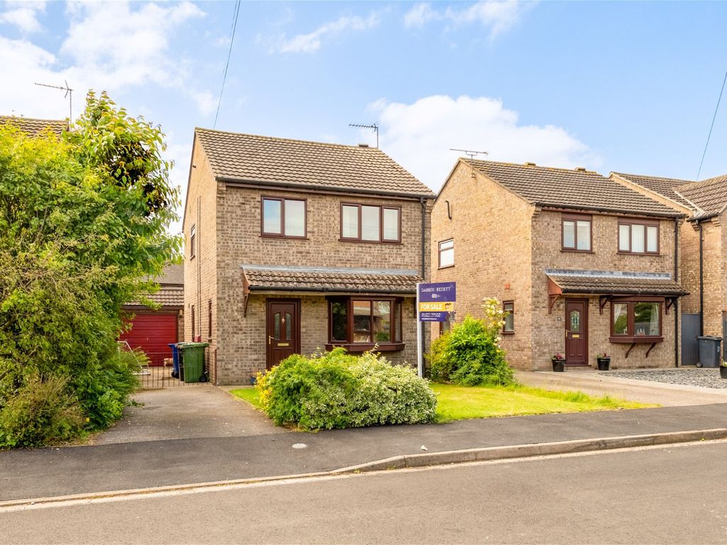 3 bed detached house for sale in 17 Spring Court, Welton LN2, £250,000