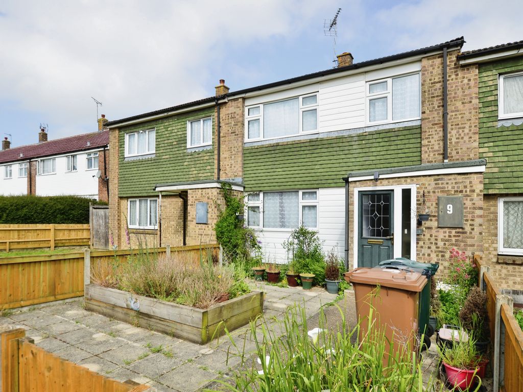 3 bed terraced house for sale in Old Pond Road, Ashford, Kent TN23, £