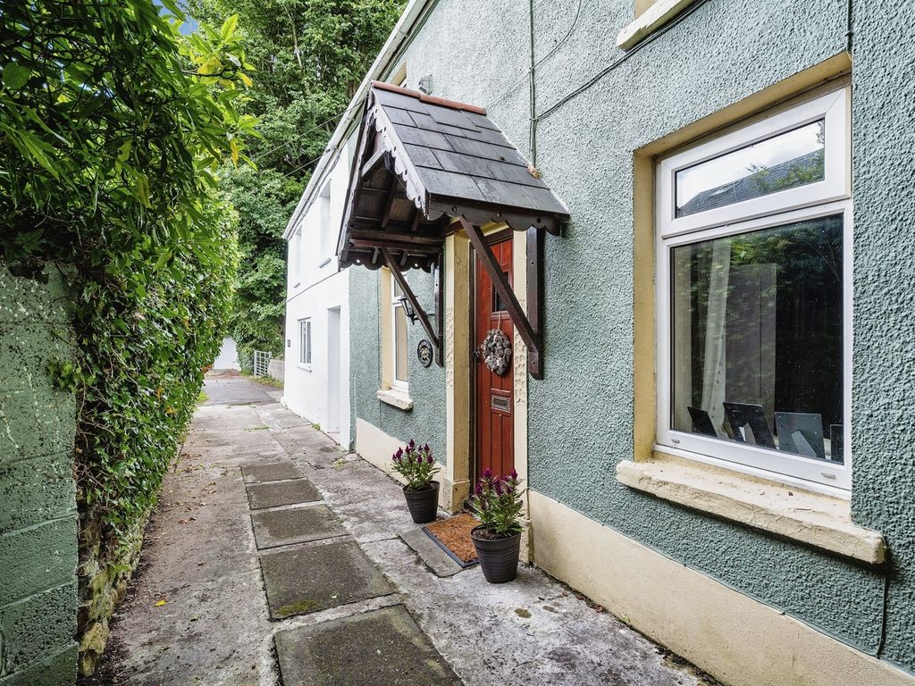 2 bed semidetached house for sale in Borough Road, Loughor, Swansea