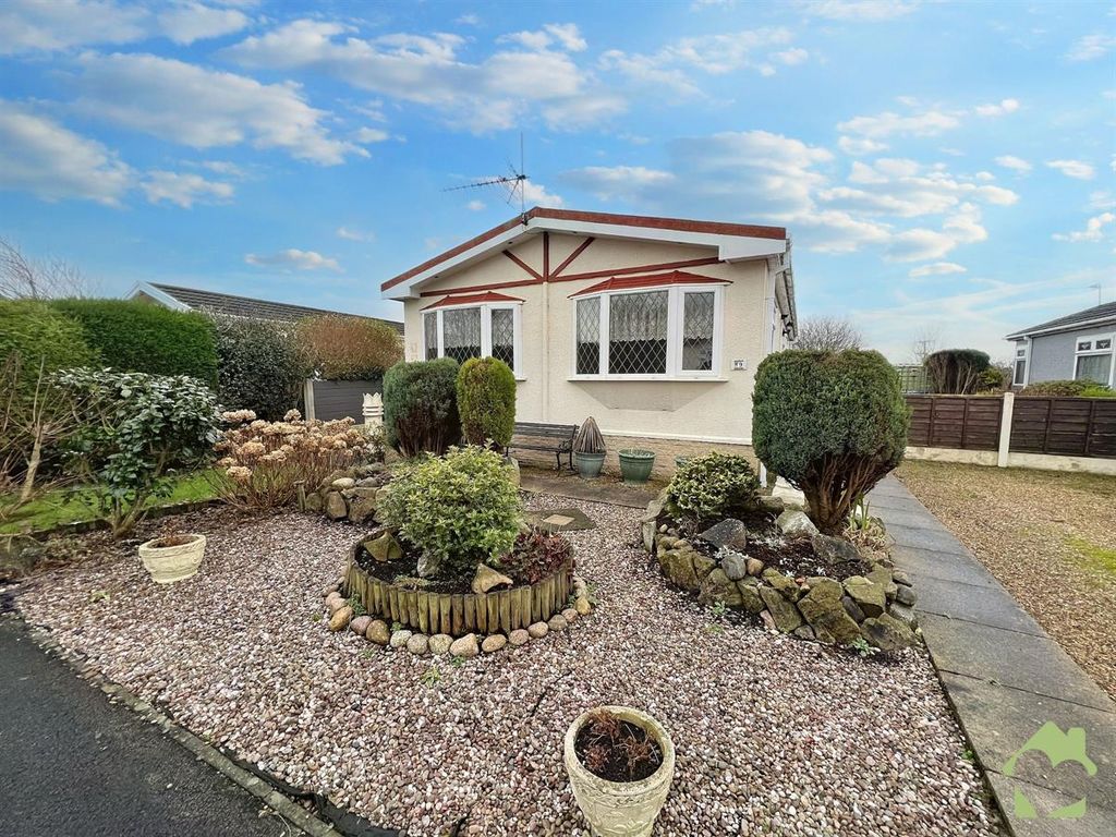 2 bed mobile/park home for sale in Stalmine Country Park, Neds Lane