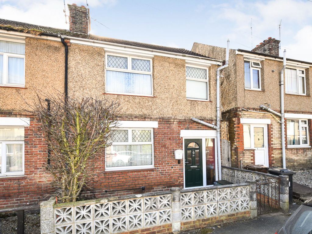 3 bed end terrace house for sale in Road, Chelmsford, Essex CM1