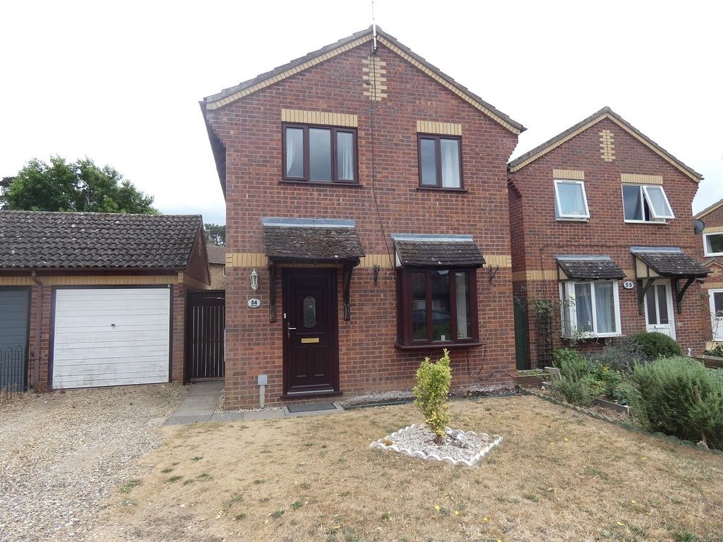 3 bed detached house to rent in Thyme Close, Thetford IP24 Zoopla