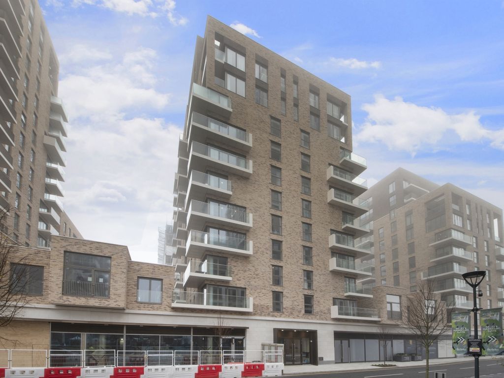 Cobham House Pegler Square Kidbrooke Village London SE3