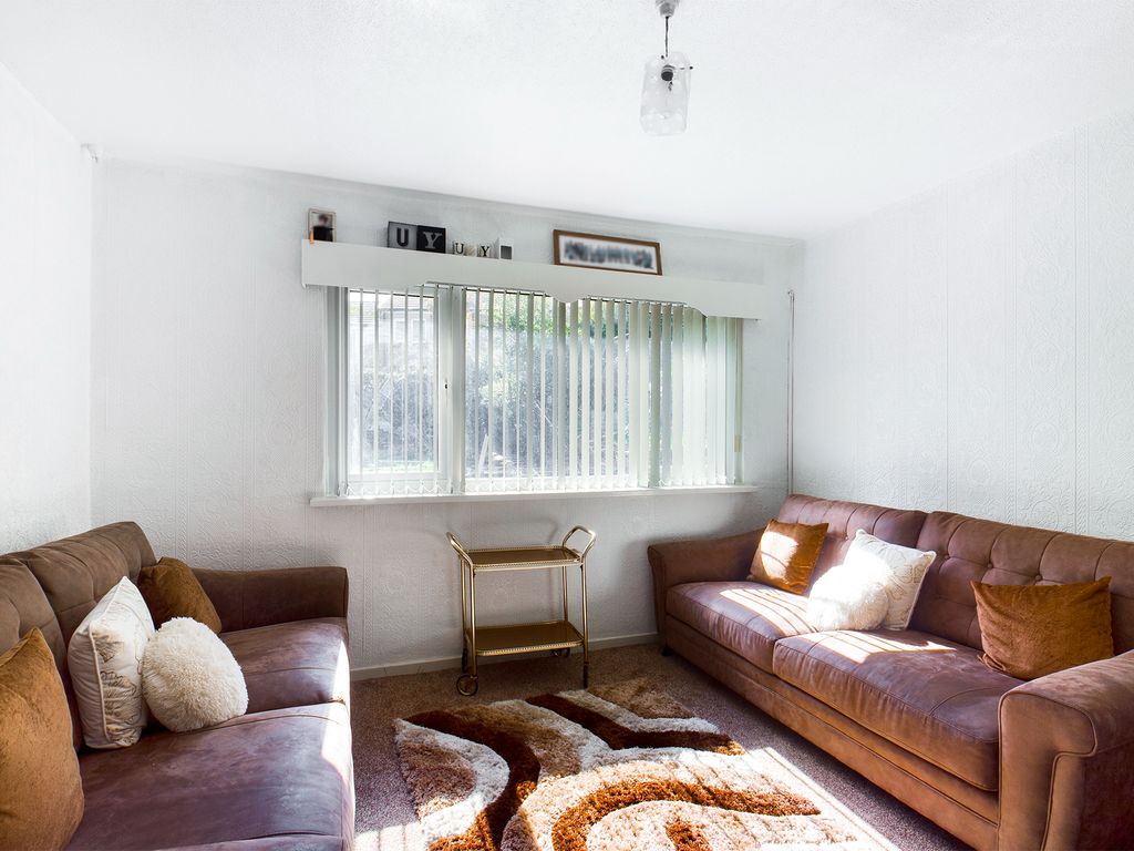 Skipton Avenue, Huddersfield HD2  