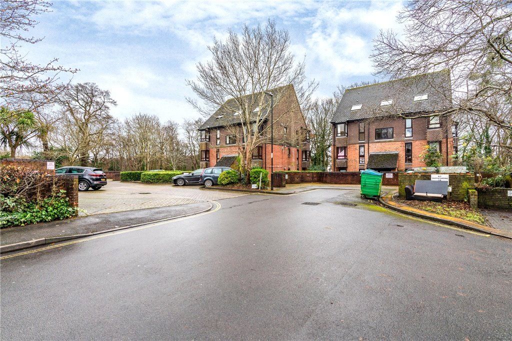 1 bed flat for sale in Tremona Road, Southampton, Hampshire SO16, £