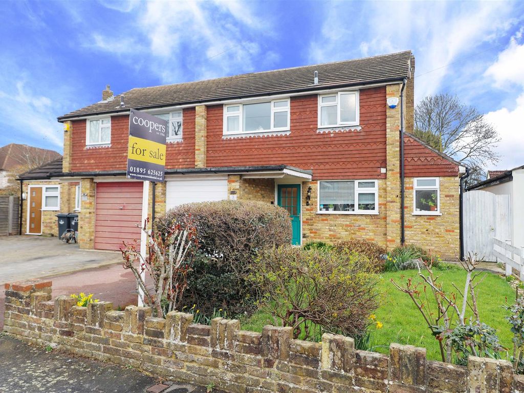 3 bed semidetached house for sale in Mossendew Close, Harefield, Uxbridge UB9 Zoopla