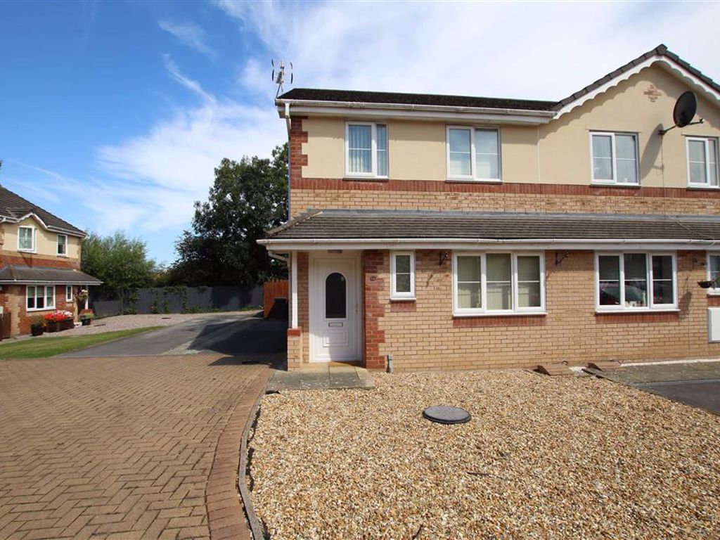 3 bed end terrace house for sale in Cwrt Maes Goch, Bagillt, Flintshire CH6 Zoopla