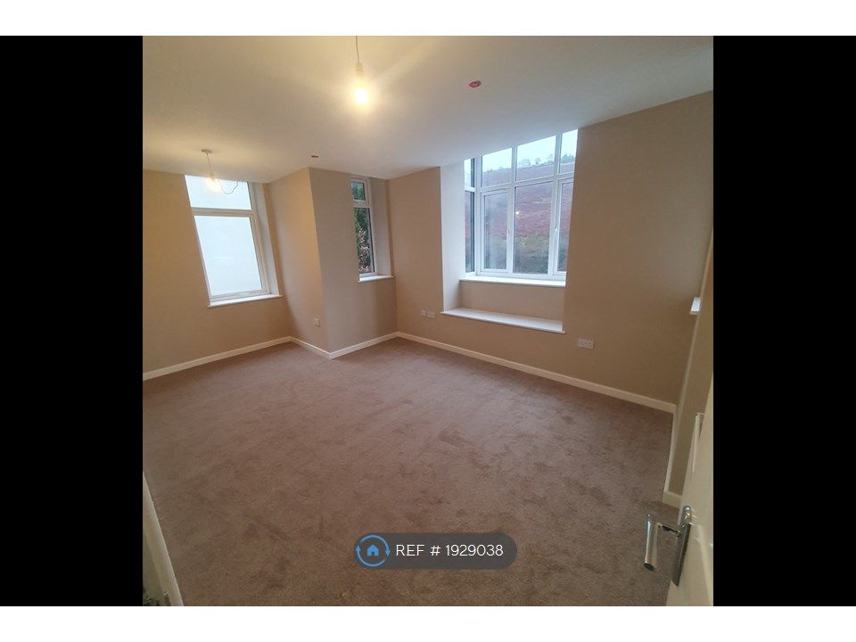 1 bed flat to rent in Commercial Road, Llanhilleth, Abertillery NP13, £525 pcm Zoopla