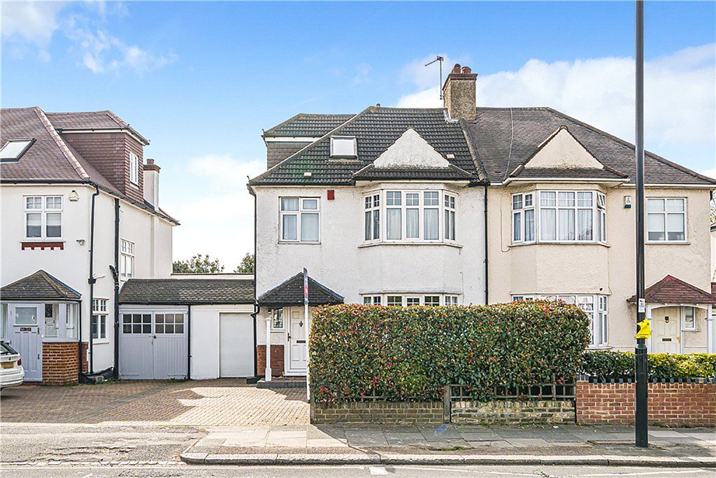 4 bed semidetached house for sale in Popes Lane, Ealing, London W5