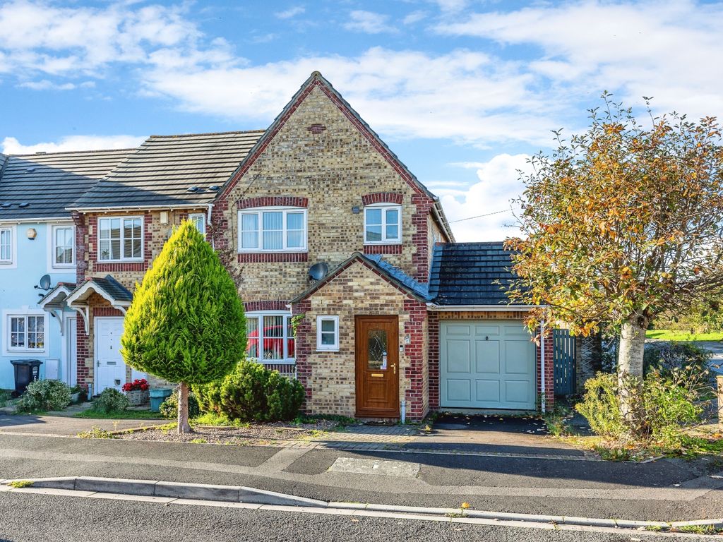 3 bed end terrace house for sale in Plum Tree Road, WestonSuperMare