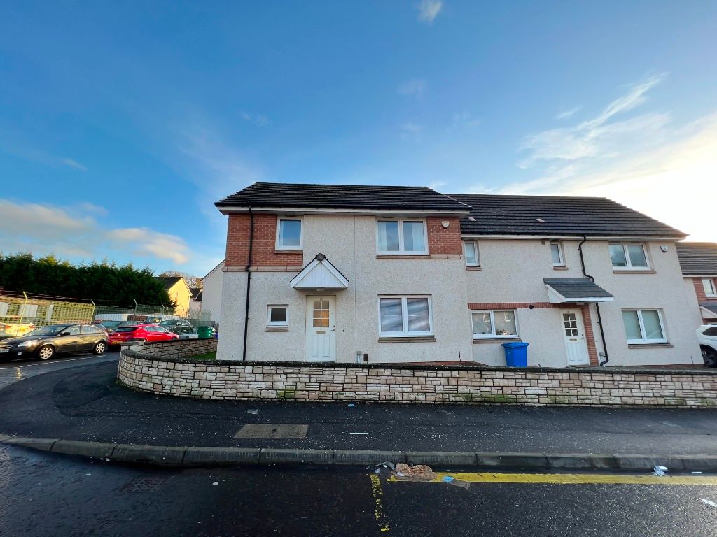 4 bed semidetached house to rent in Buttars Loan, Dundee DD2, £1,400
