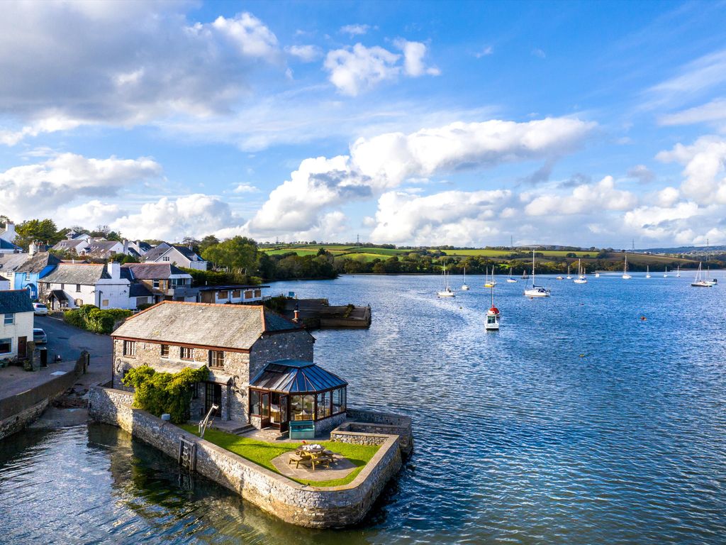 3 bed detached house for sale in Cargreen, Saltash, Cornwall PL12, £
