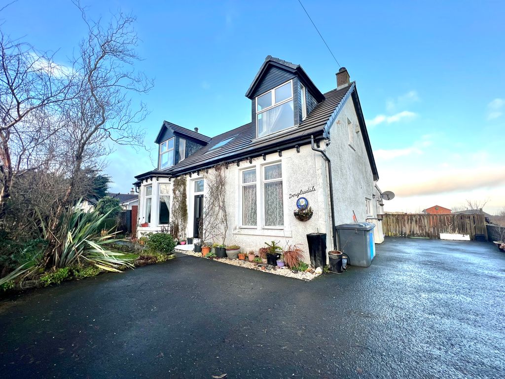 4 bed detached house for sale in Douglasdale, Bellfield Road, Coalburn