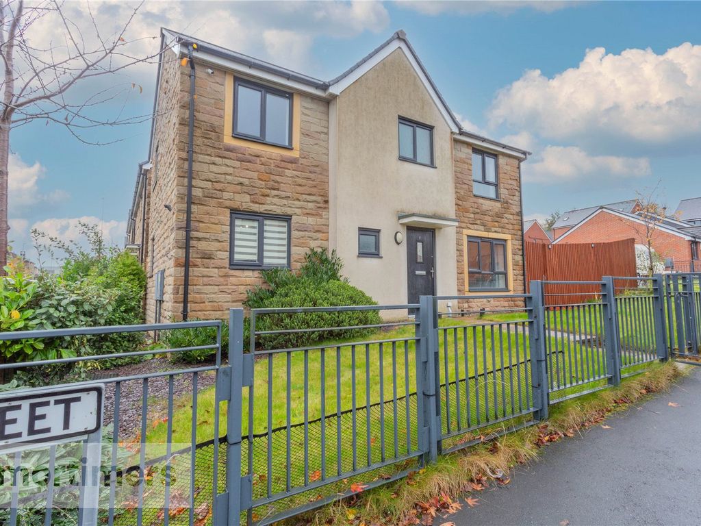 3 bed detached house for sale in Percival Street, Accrington