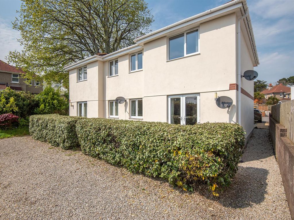 2 bed flat for sale in Dracaena Avenue, Falmouth TR11 Zoopla