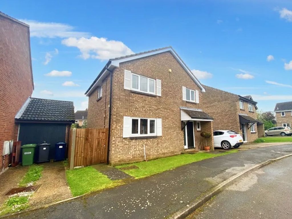 4 bed detached house for sale in Wheatsheaf Road, Alconbury Weston