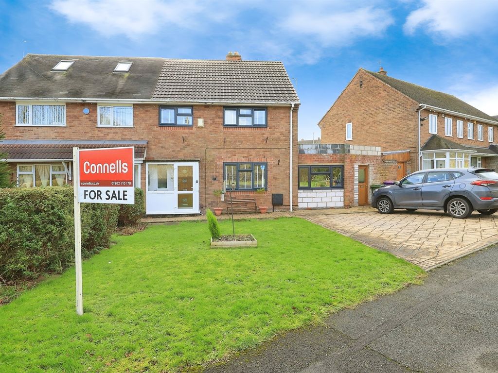 3 bed semidetached house for sale in Wildtree Avenue, Underhill