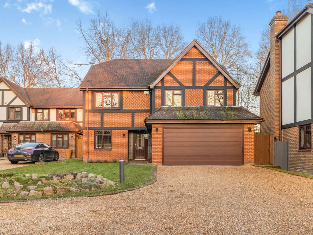 5 bed detached house for sale in Wychwood, Royston Grove, Hatch End HA5