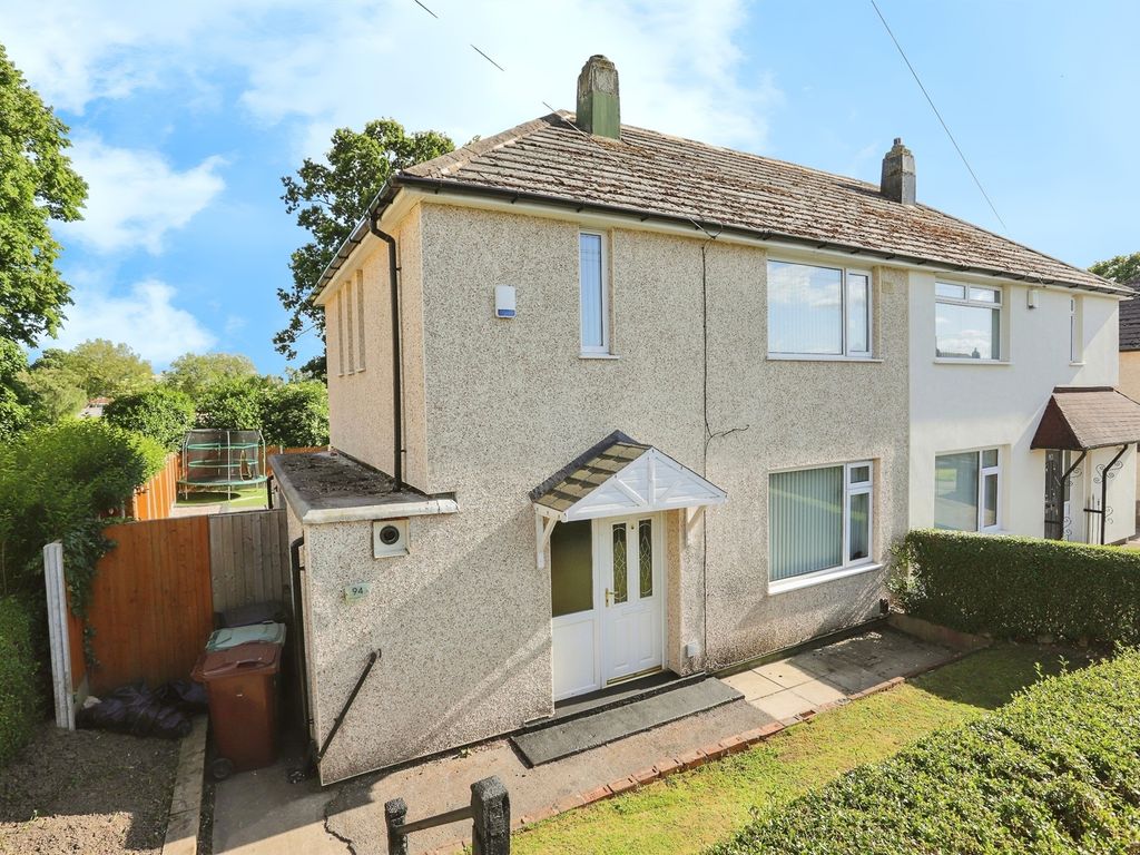 3 bed semidetached house for sale in Brooklands Lane, Seacroft, Leeds