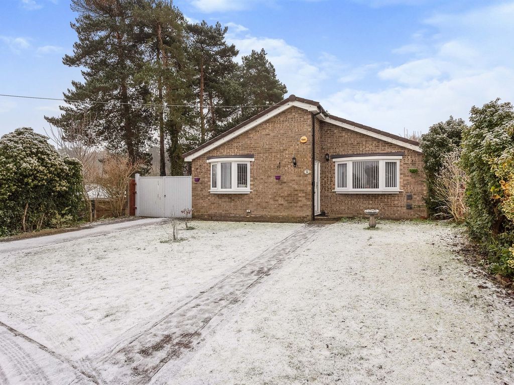 3 bed detached bungalow for sale in Swallow Drive, Brandon IP27 Zoopla